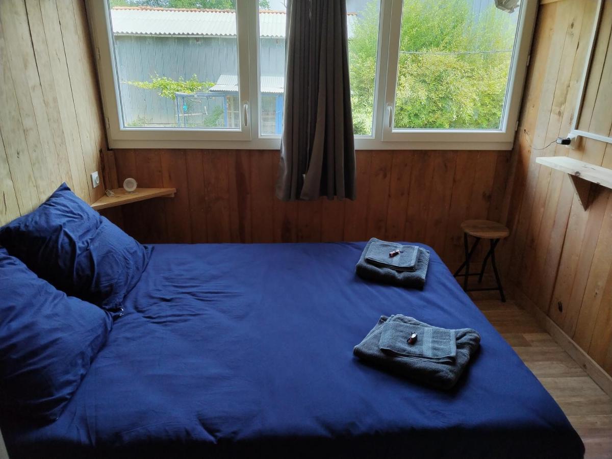 Chambre 2 A 4 Pers Gite Du Gardoir Boresse-et-Martron Dış mekan fotoğraf